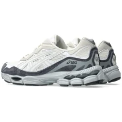Asics Flat shoes