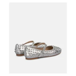 Ballerina studs
