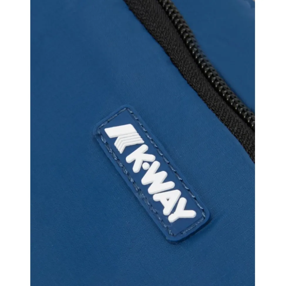 Borsa a tracolla in nylon compatta e versatile