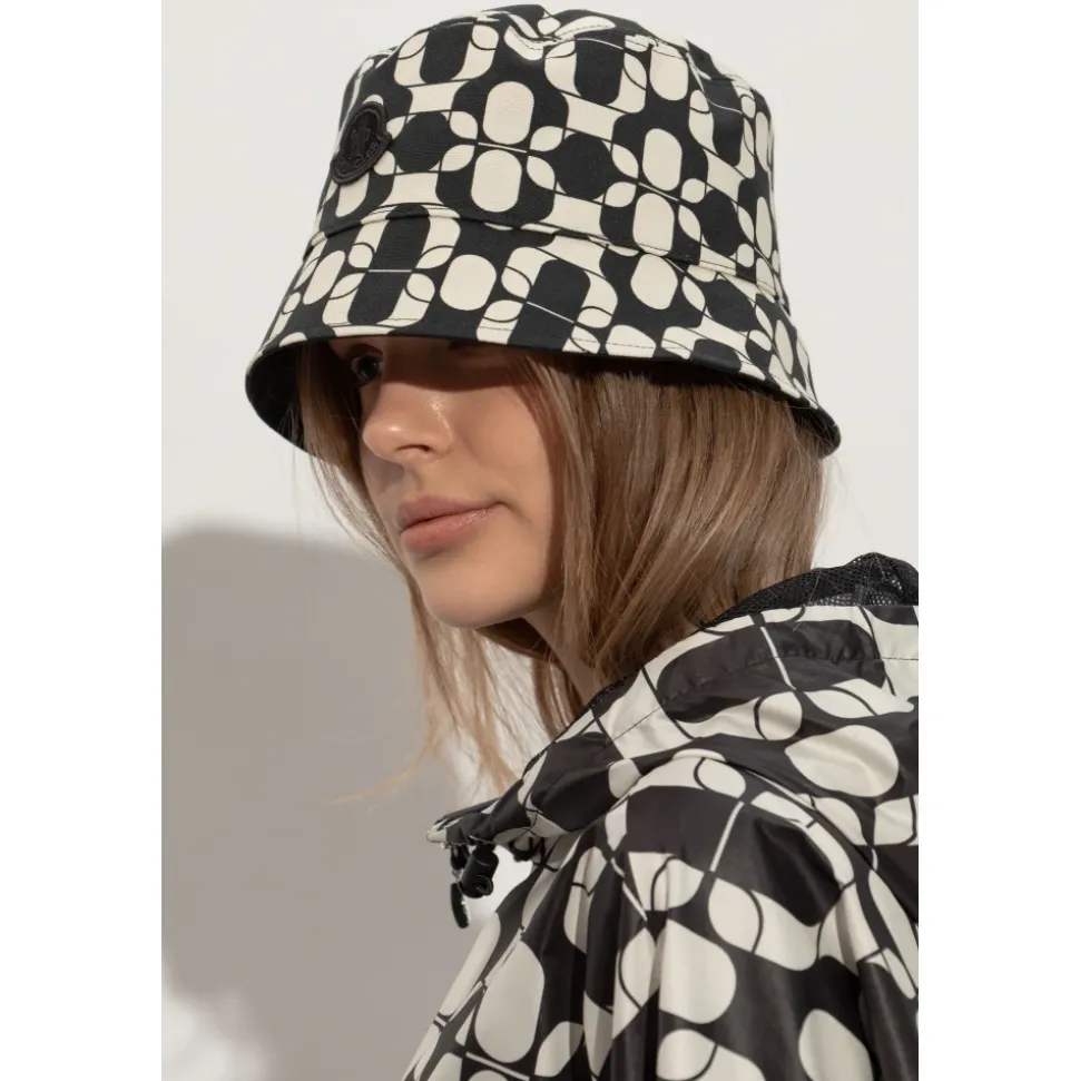Cappello a motivi