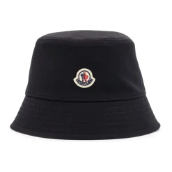 Cappello a secchiello cucito con logo