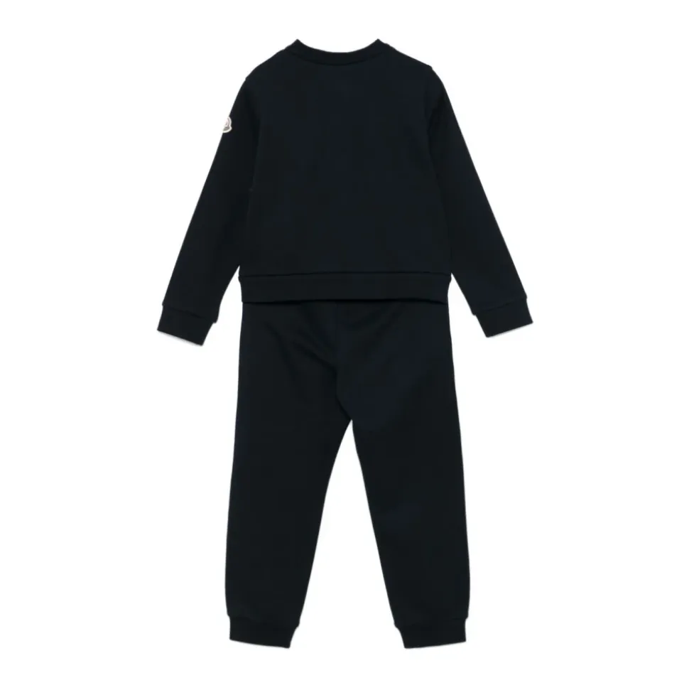 Completo in maglia
