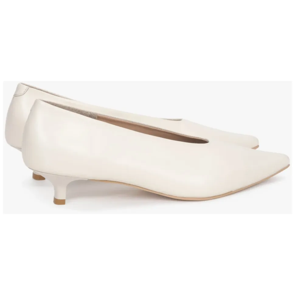 Décolleté Kitten Heel con Punta