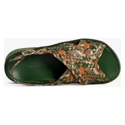 Dona Sandal