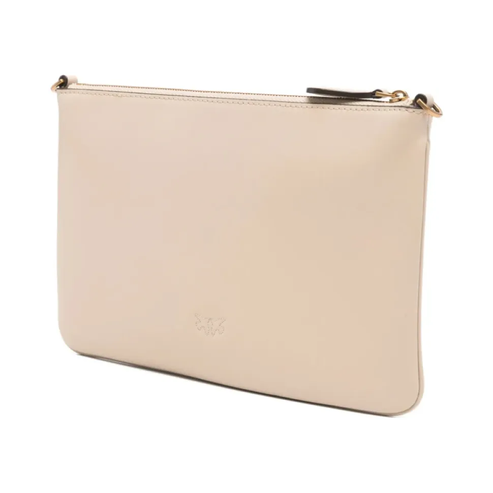 Flat Classic Clutch