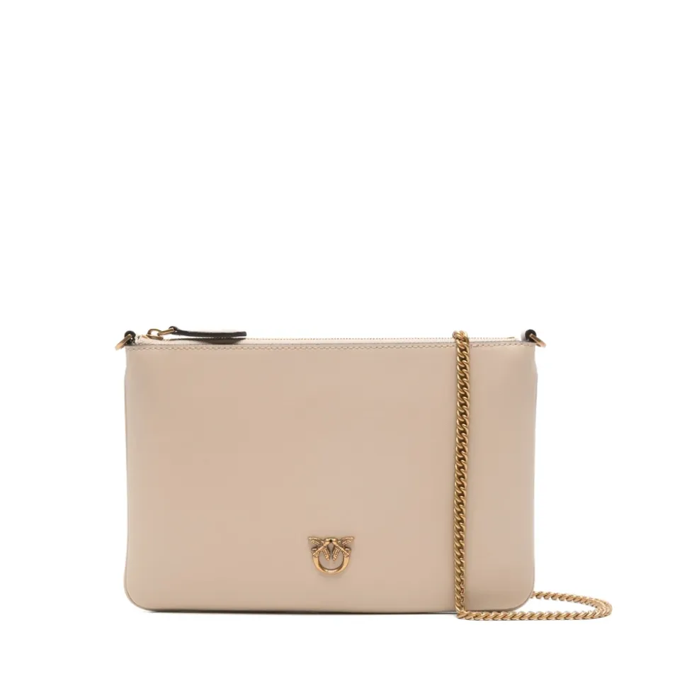 Flat Classic Clutch