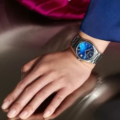 FREDERIQUE CONSTANT - FC-303N2NH6B - Orologio Frederique Constant Highlife FC-303N2NH6B
