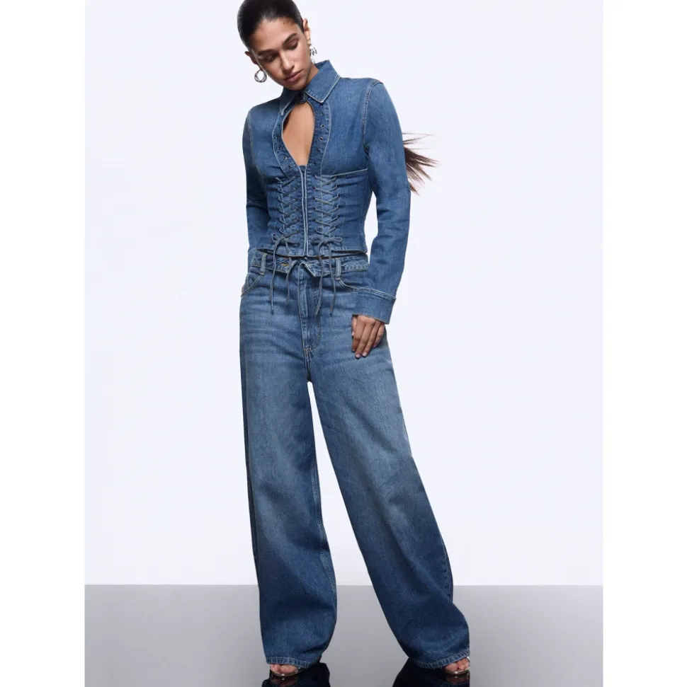 Jeans baggy con stringhe