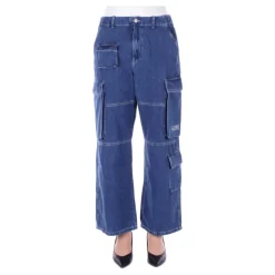 Jeans blu con zip e tasche