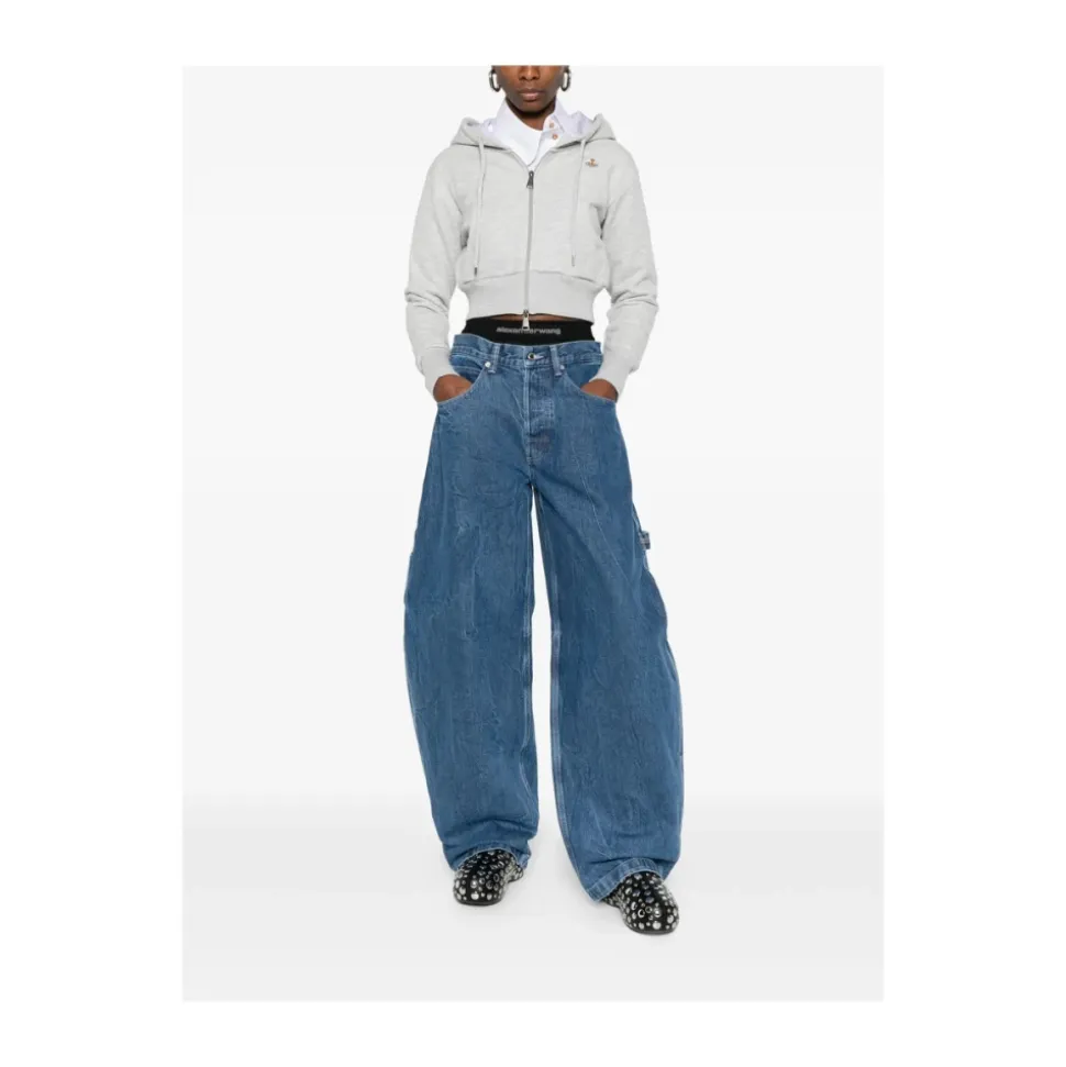 Jeans con dettagli da carpentiere