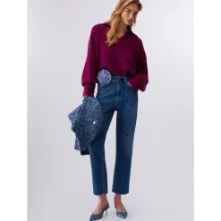Jeans straight con cintura