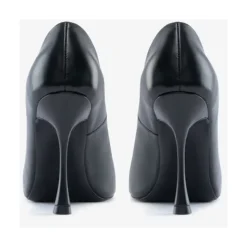 Kiss Pump