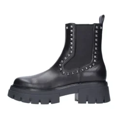 Lenny Studs Chelsea Boots