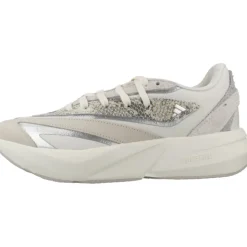 Lightblaze Shoes