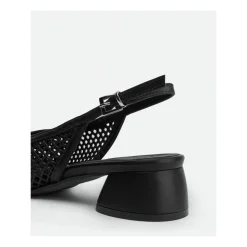 Lira Slingbacks