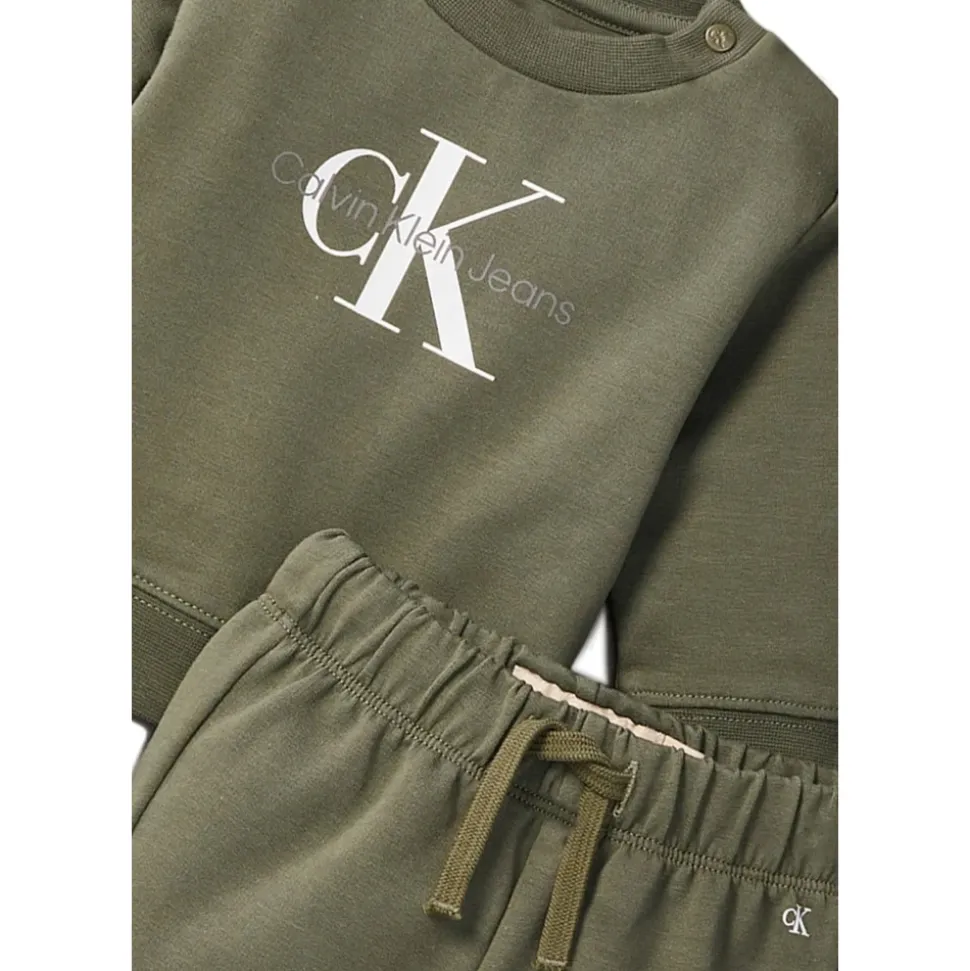 Logo Tracksuit