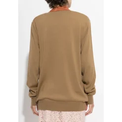 Maglione in lana con sciarpa