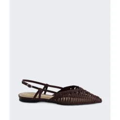 M6200 Flat Sandals