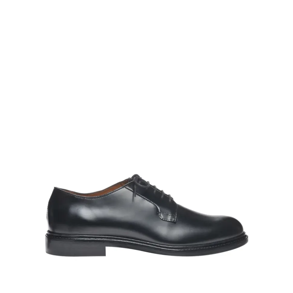 Milton Gyw Laced Shoe