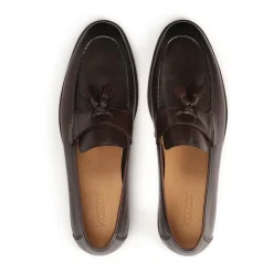Mocassini in pelle marrone con nappine