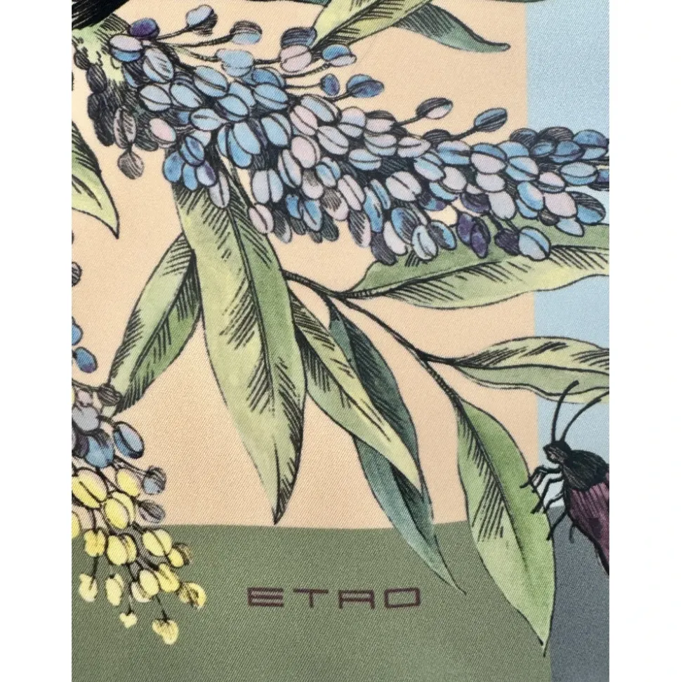 Norma Foulard