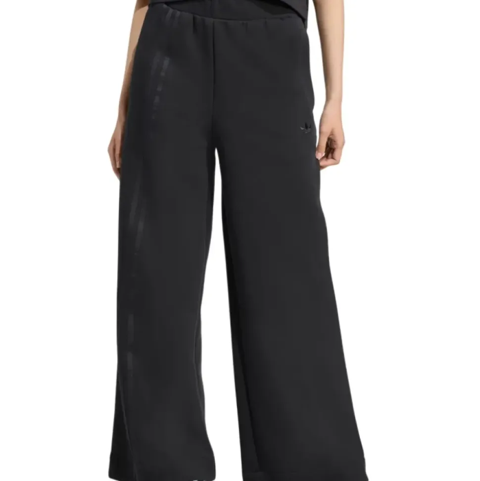 Off Placed 3-Stripes Wide Pant