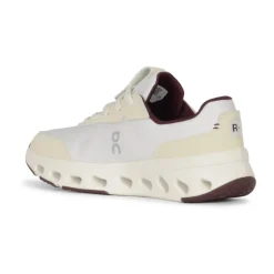 ON RUNNING Sneakers