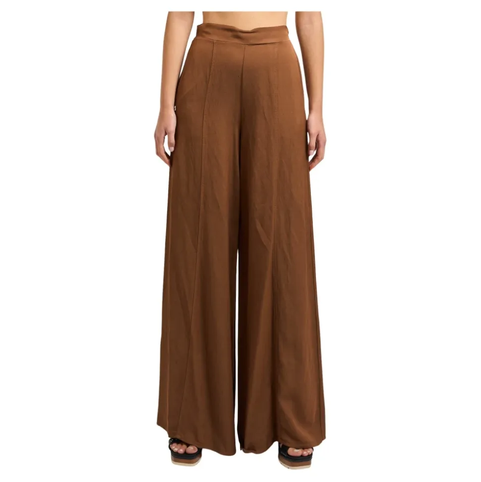 Pantaloni a gamba larga