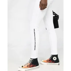 Pantaloni con ricamo logo