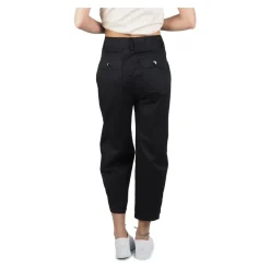 Pantaloni neri in cotone per l'estate da donna