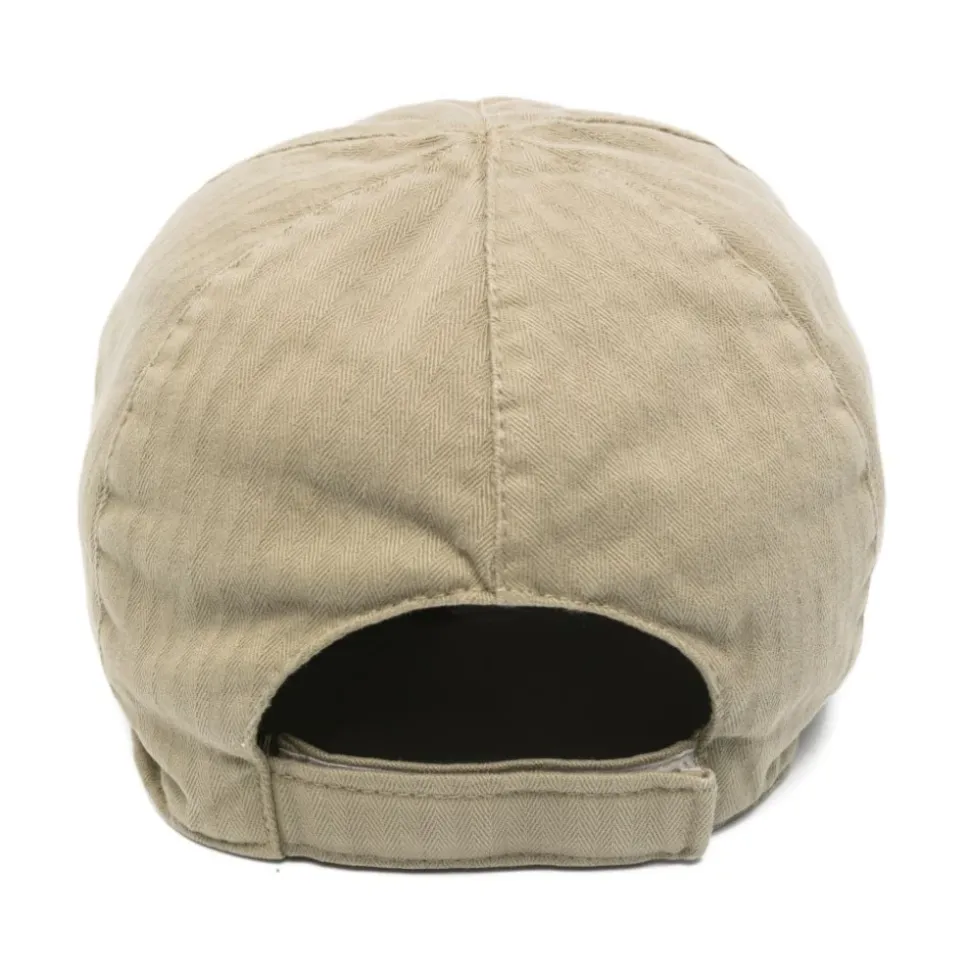 Pegaso Embroidered Cap