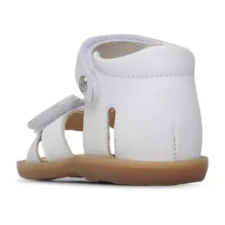 Sandali in pelle con cuori applicati FIRUN