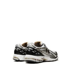 Scarpa da running 1906R