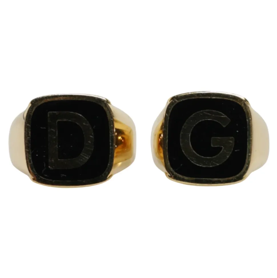 Signet Ring