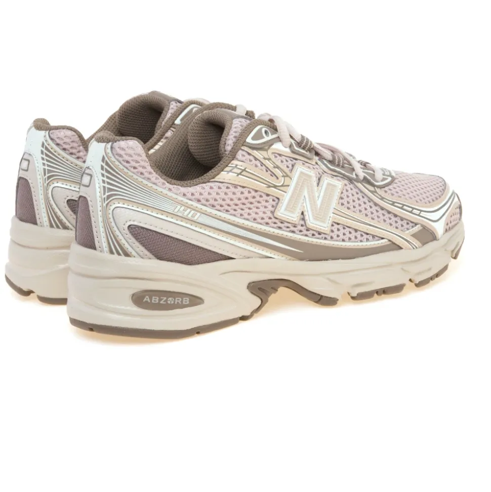 740 Sneaker