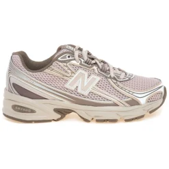 740 Sneaker