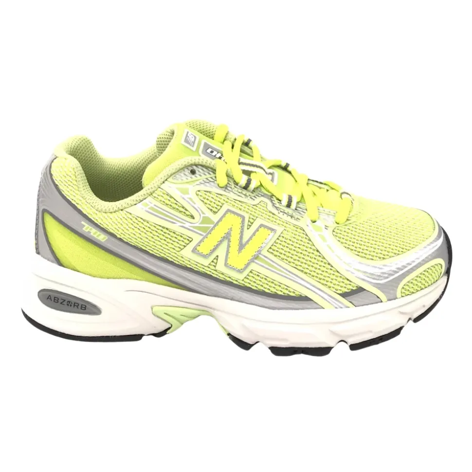 740 Sneaker
