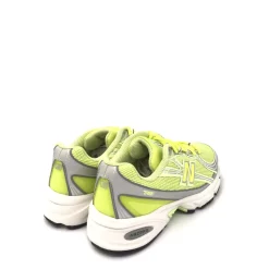 740 Sneaker