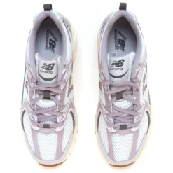 Sneaker New Balance 530 in camoscio e tessuto