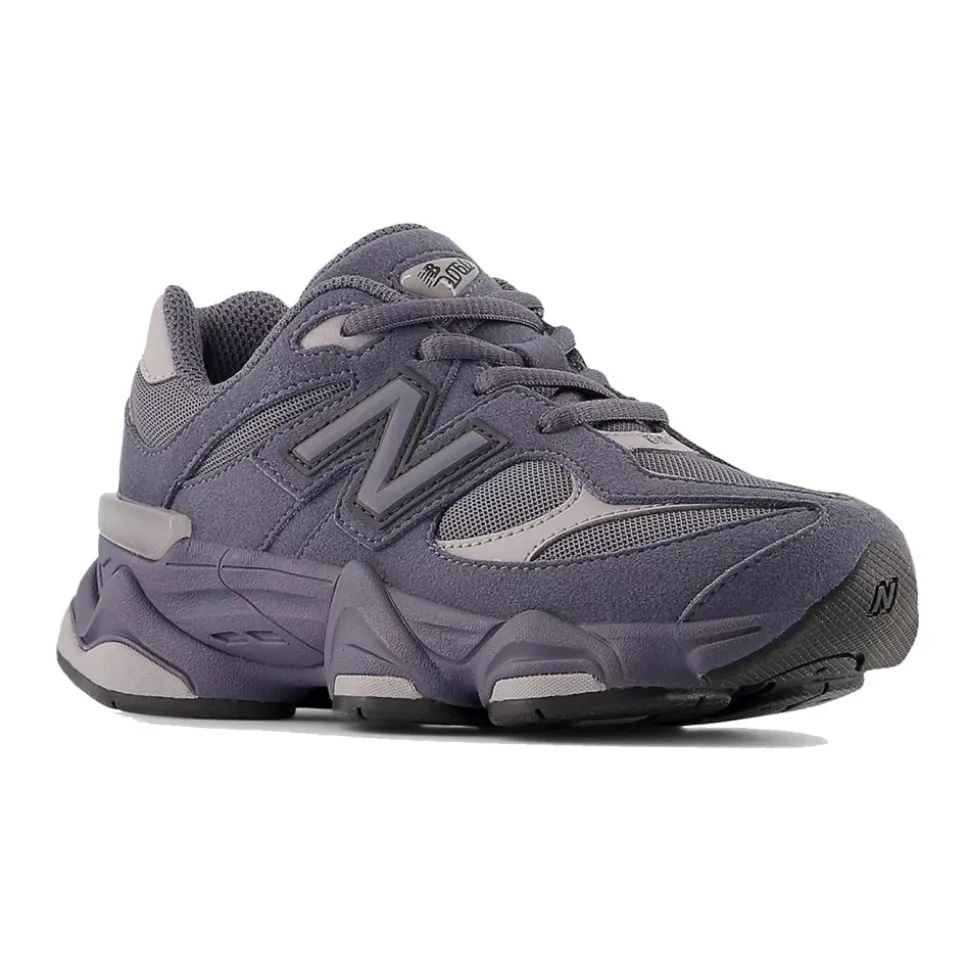 9060 Sneakers