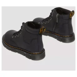 Stivaletto Archive
