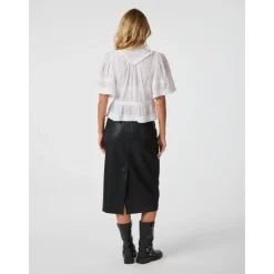 Top in Voile Bianco con Dettagli a Nastro