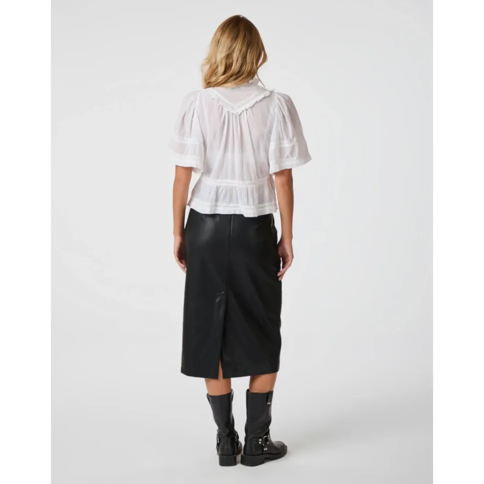 Top in Voile Bianco con Dettagli a Nastro