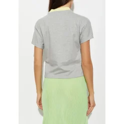 T-shirt con logo stampato