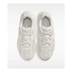 V5 RNR Sneakers